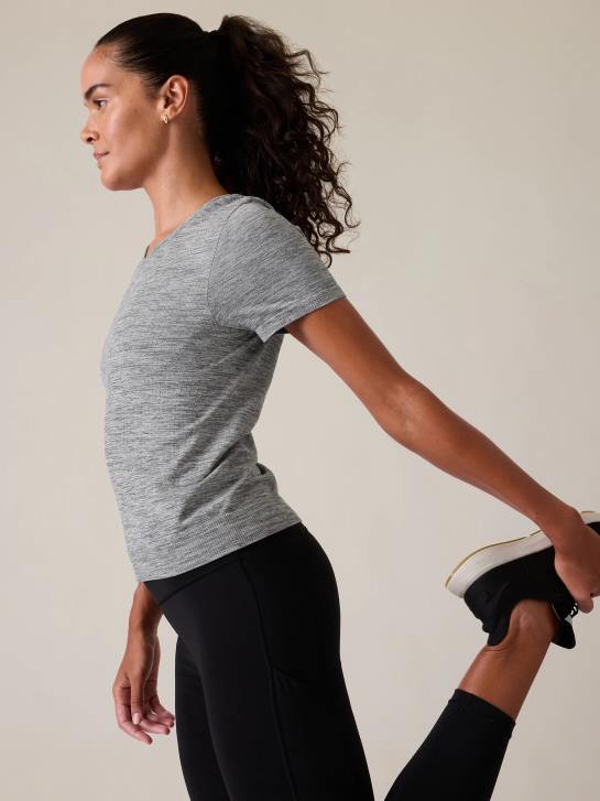 Athleta femmes t-shirt sans couture en mouvement JRTZ236 vêtements gris moyen chiné