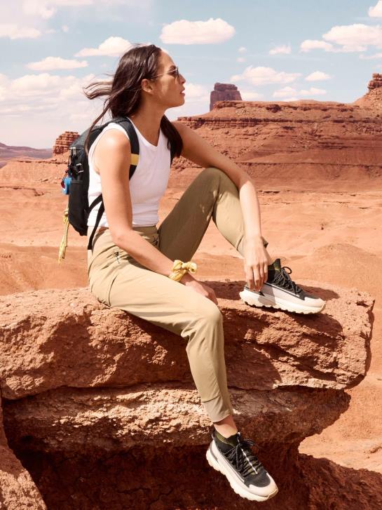 Athleta femmes réservoir sans couture en mouvement JRTZ265 vêtements blanc brillant